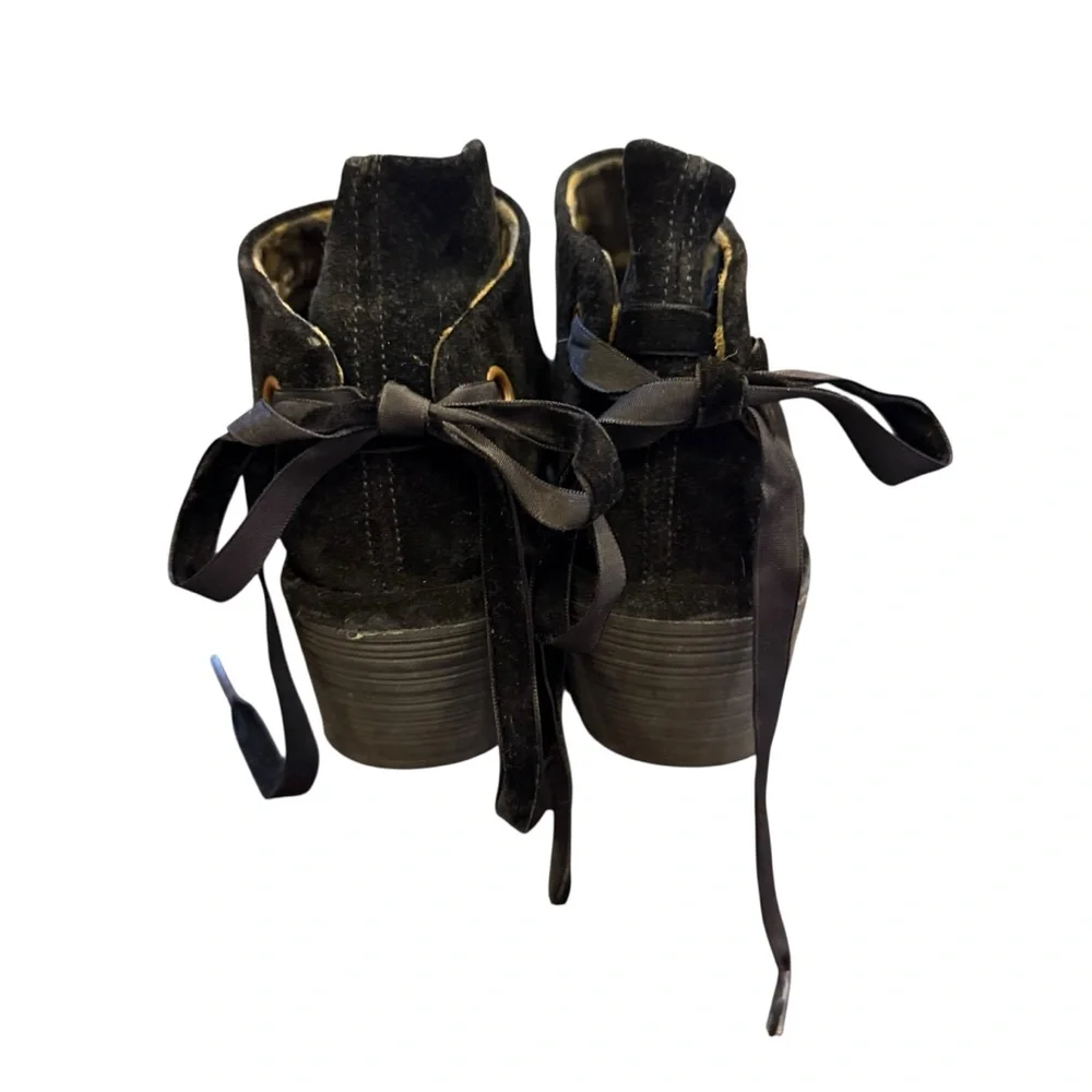 Fly London Yebi Black Suede Wedge Ankle Boots with Ankle Tie sz 38/7-7.5 US